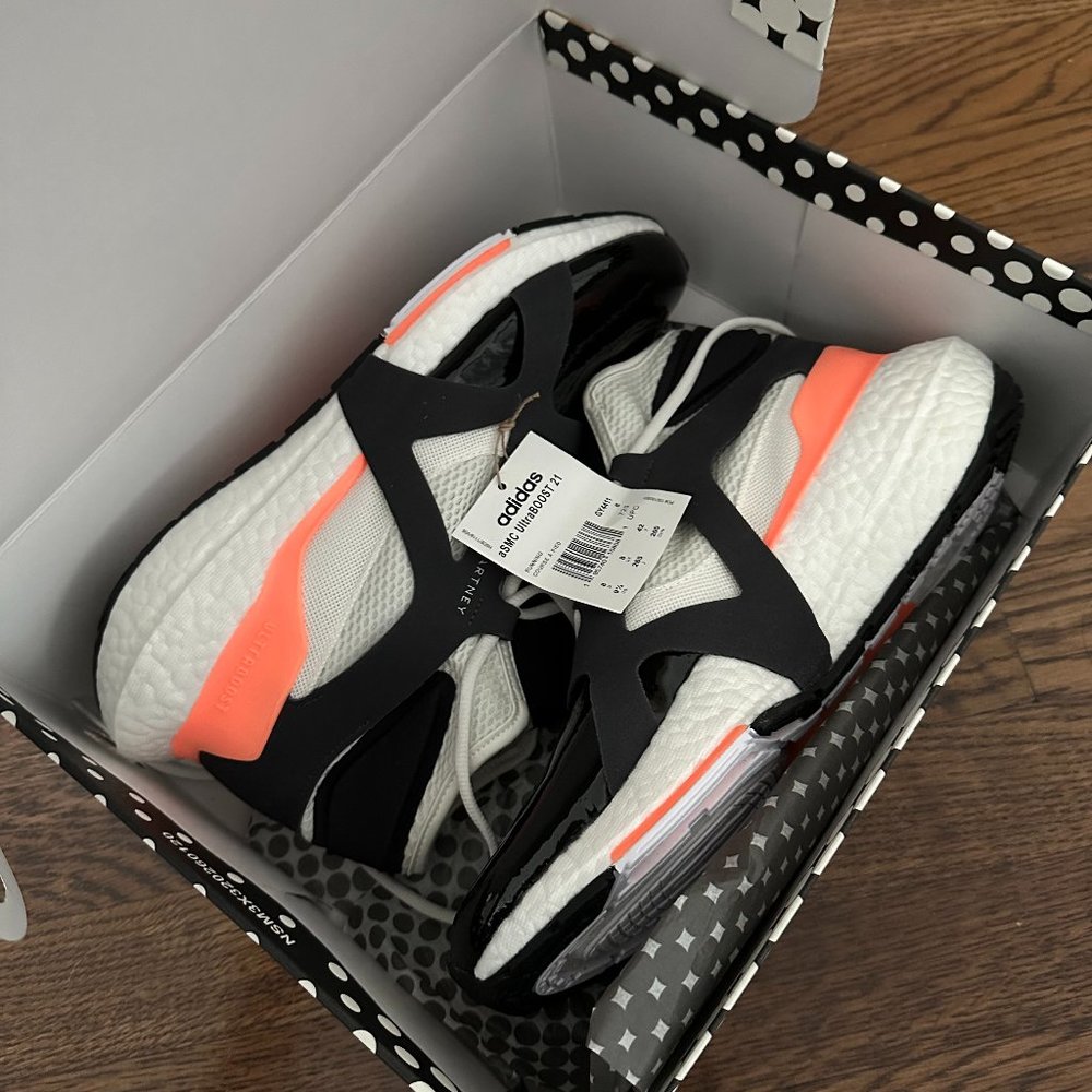 Adidas Ultraboost by Stella McCartney